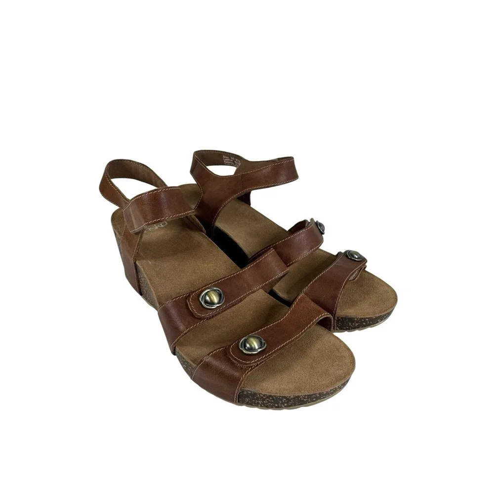 Dansko Aubree wedge Sandals  Women Size 38 No Box